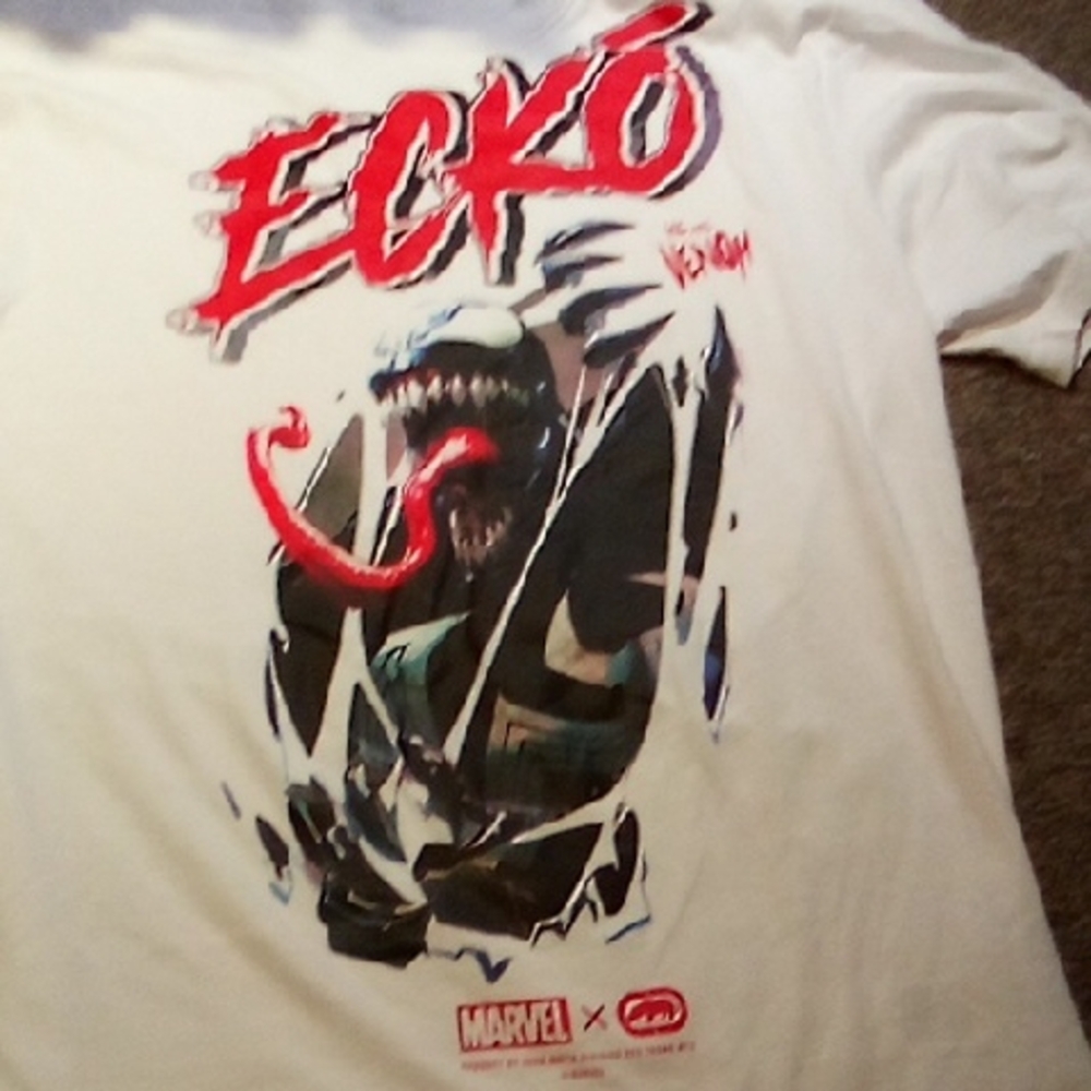 Men's White Size Large Marvel X Ecko Venom Shirt Comic Book